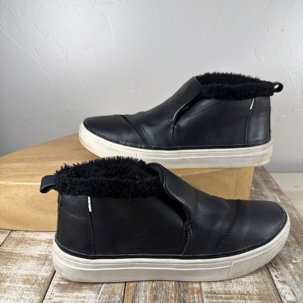 Toms Women’s Black Leather Faux Fur Ankle Boots 7.5